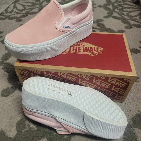 Vans classic slip-on platform. - Picture 2 of 6